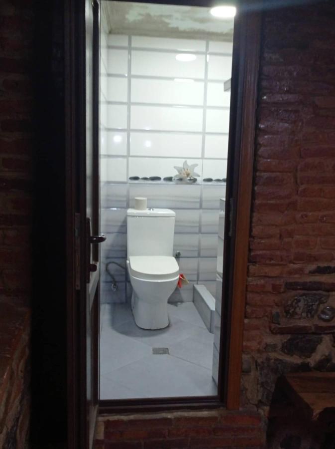 1-Bedroom Rental In Tbilisi, Javakhishvili 24 المظهر الخارجي الصورة